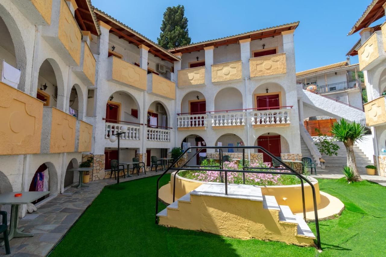 Bella Grecia Studios&Apartments Moraitika Exterior foto