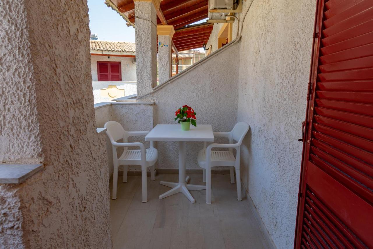 Bella Grecia Studios&Apartments Moraitika Exterior foto