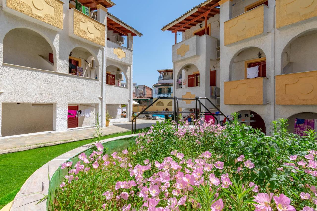 Bella Grecia Studios&Apartments Moraitika Exterior foto